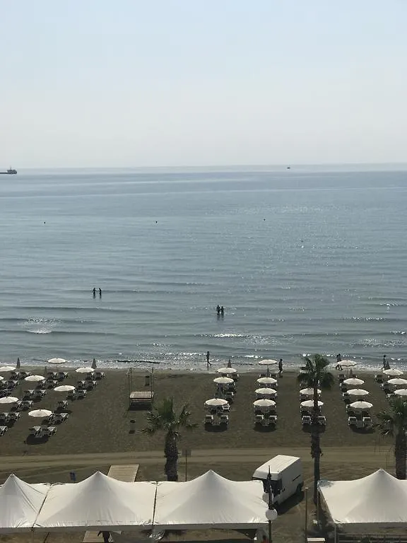 Alex Beach Apartment 51 Larnaca